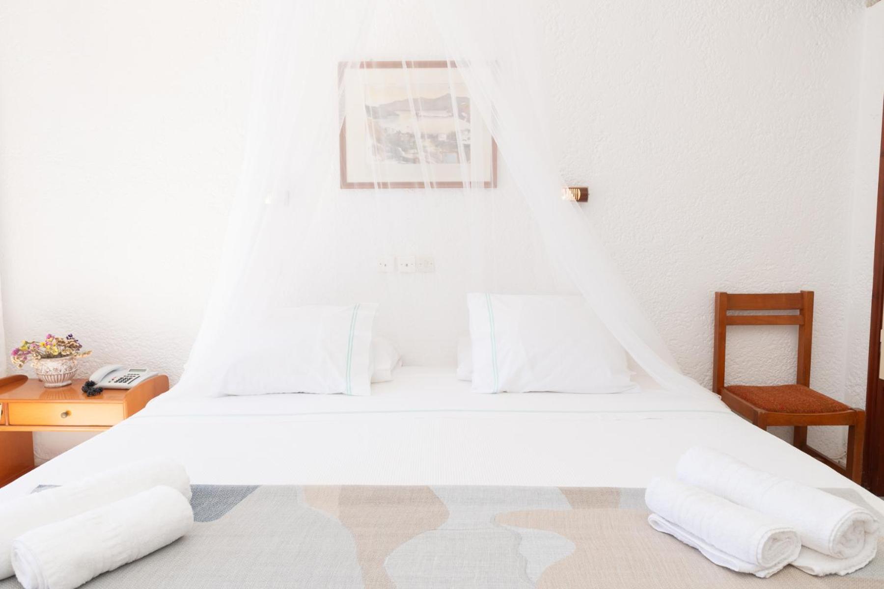 Golden Sun Hotel Patmos Bagian luar foto